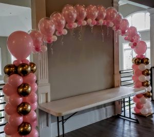 Balloon arch, with helium road