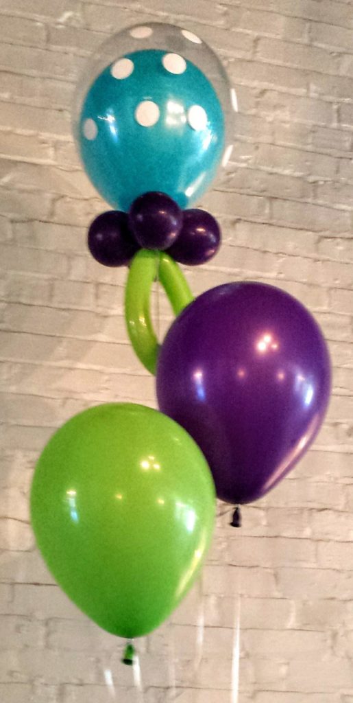 11 inch bouquet, 3 in the bunch, polka