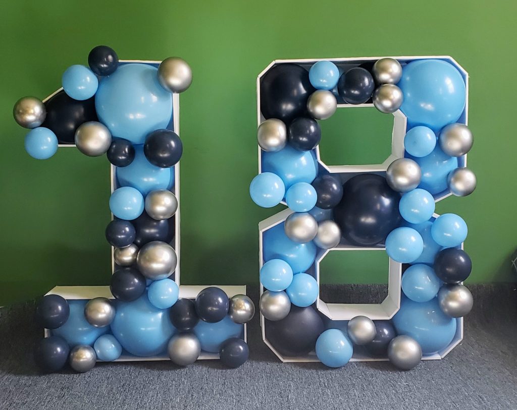 mosaic numbers"18" (30x20 inch)