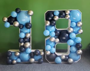 mosaic numbers"18" (30x20 inch)